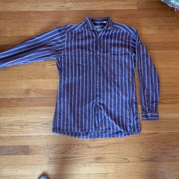 Button-Up Blouse - Picture 2 of 3